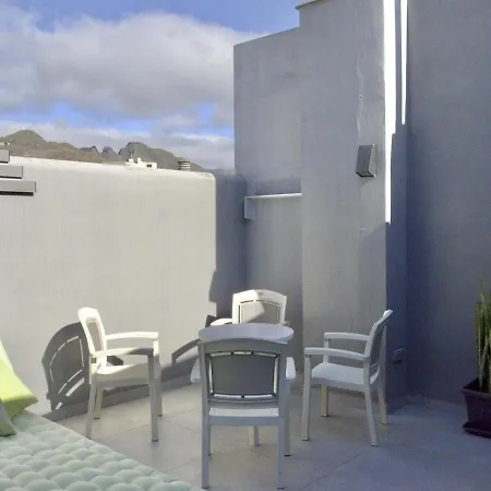 Winahost Loft Cruz *